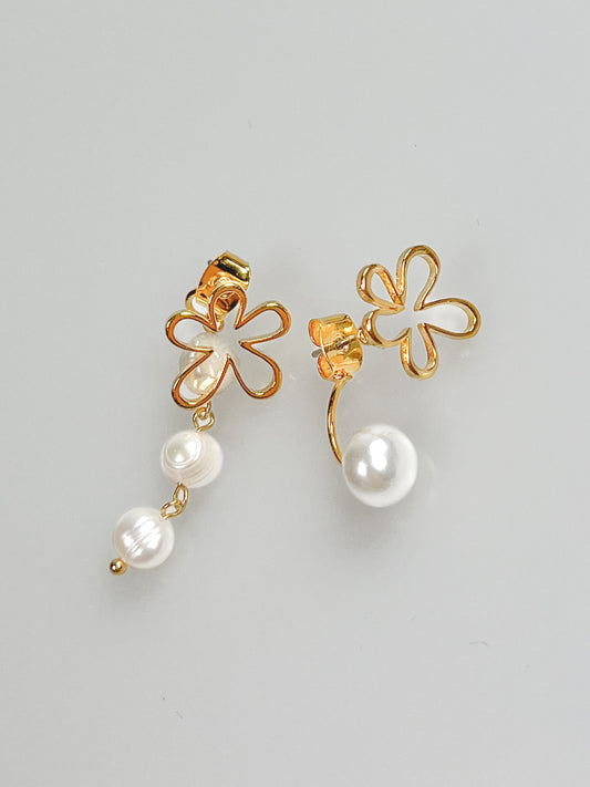 Flower pearl örhänge