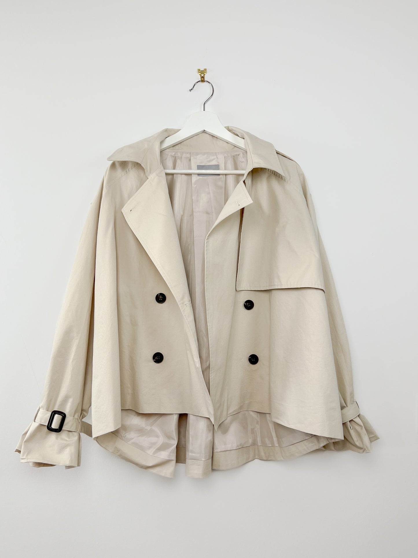 Kort oversized trenchcoat